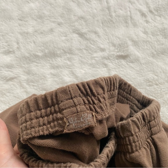 BRANDY MELVILLE | Brown embroidered lounge shorts - Picture 6 of 8